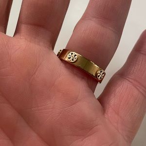 NWT Tory Burch 18k Gold-Plated Miller Stud Ring in Gold $98